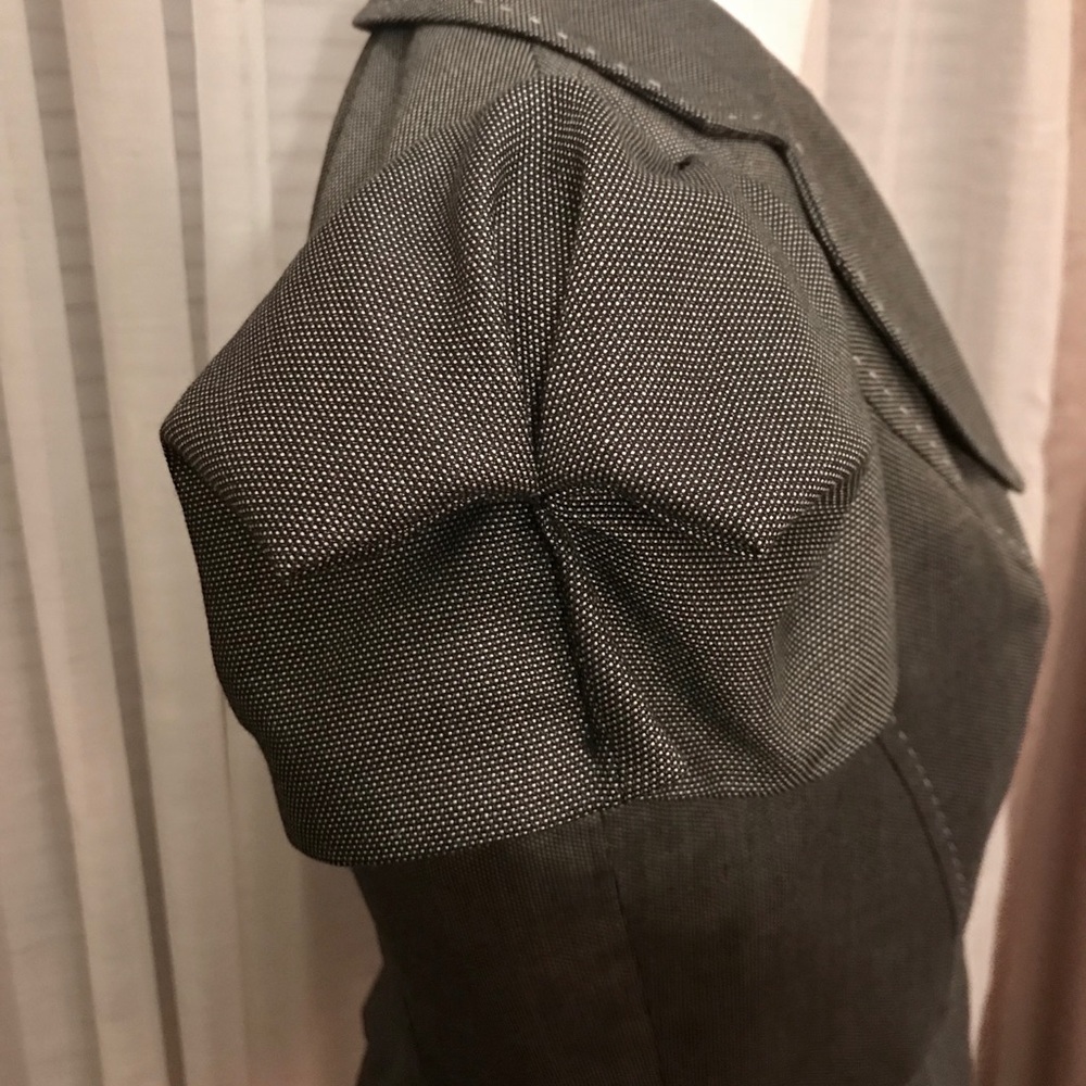 NINE WEST button down blouse - Picture 4 of 5